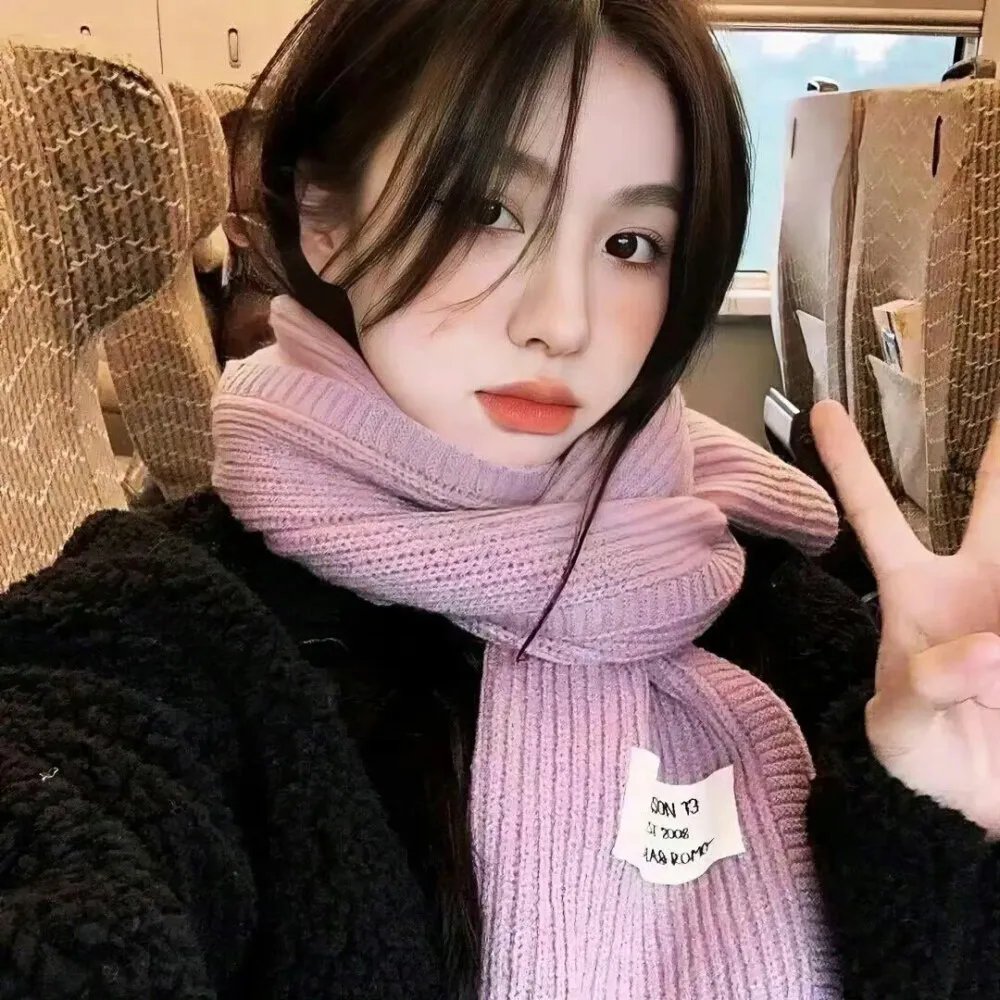 孤岛月光：她们三人的逃生游戏